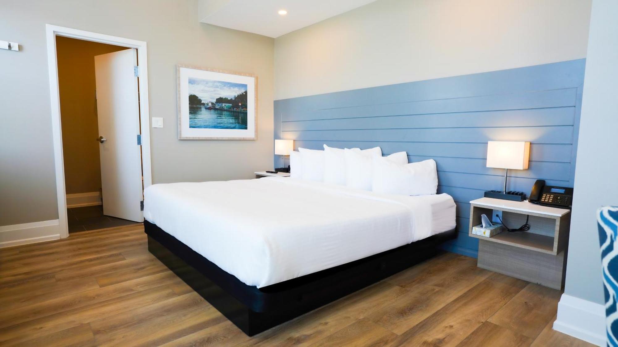 Colonial Hotel & Suites グランド・ベンド エクステリア 写真